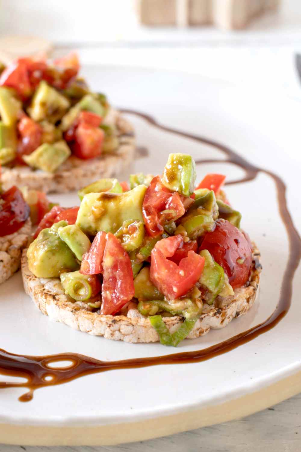 Tomato, Avocado & Balsamic Glaze