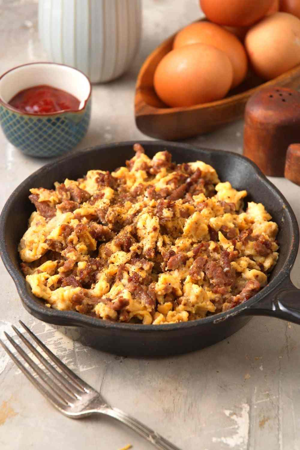 Hamburger Scrambled Eggs