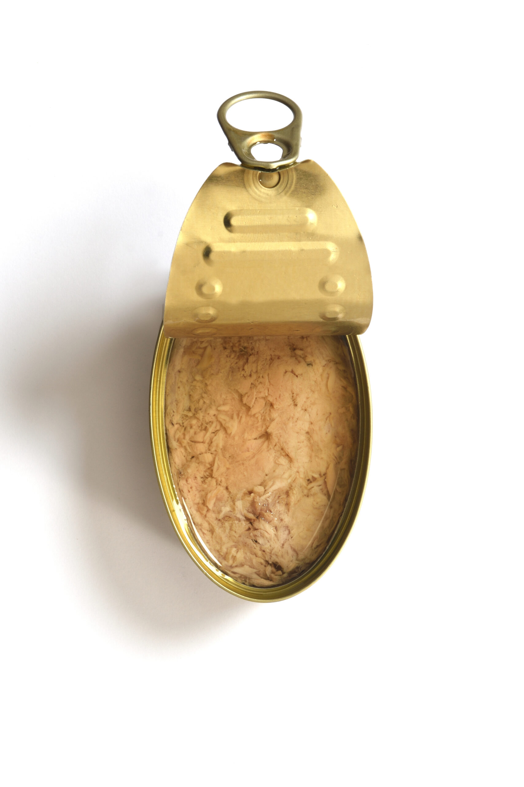 Canned tuna in gold tin with ring pull