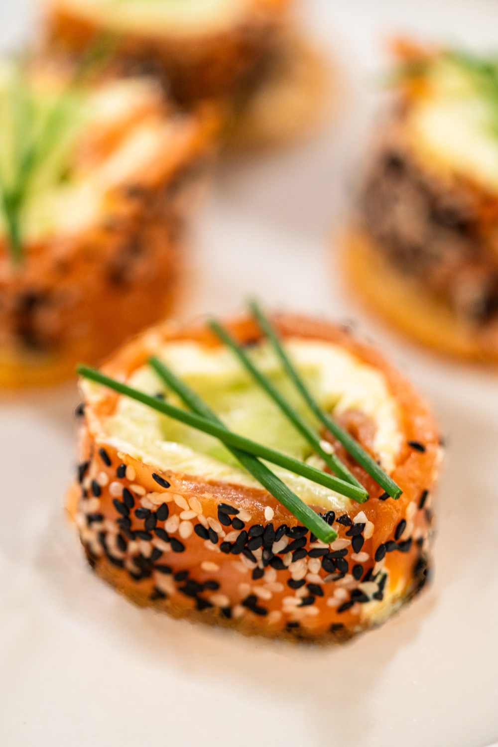 Keto Salmon Roll Sushi