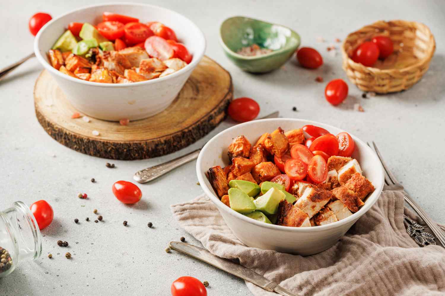 2 Horizontal Blackened Chicken Bowl